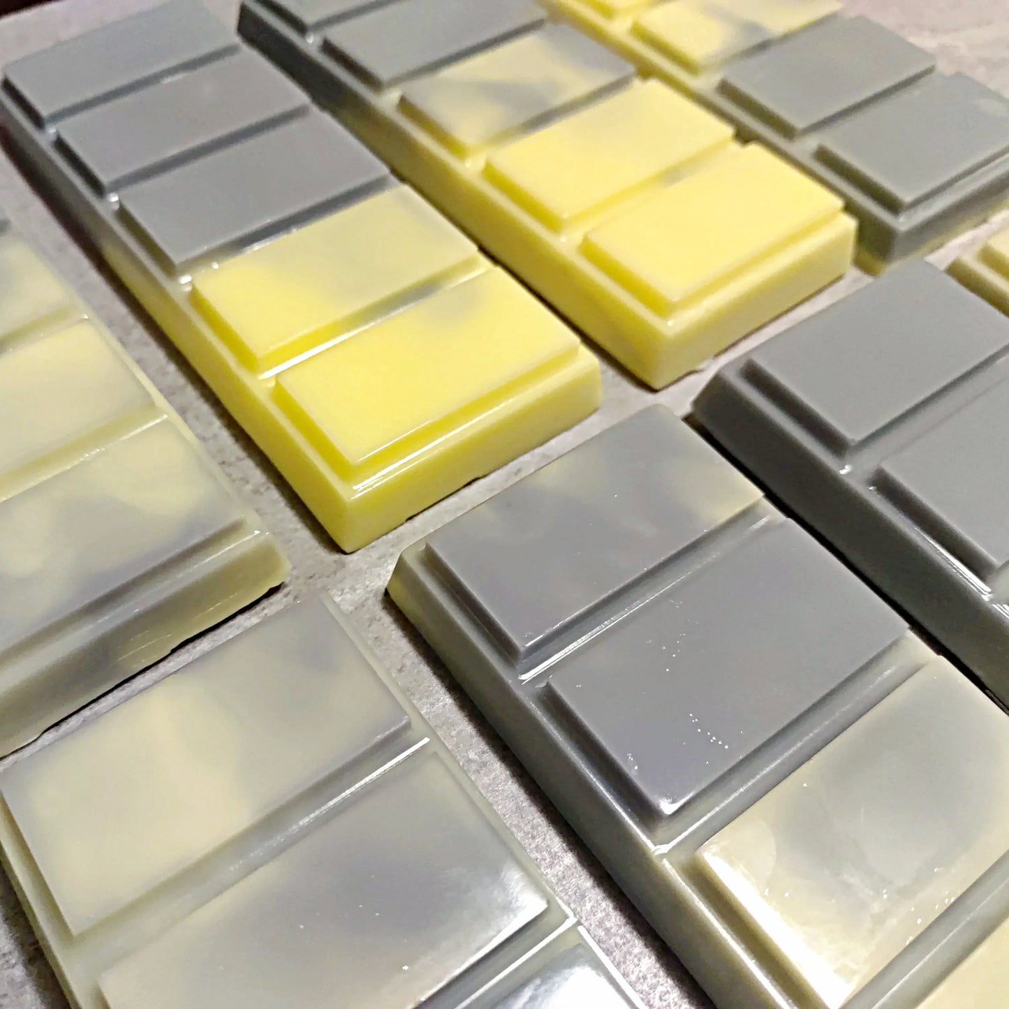 Lemon Blueberry Cupcake Wax Melt
